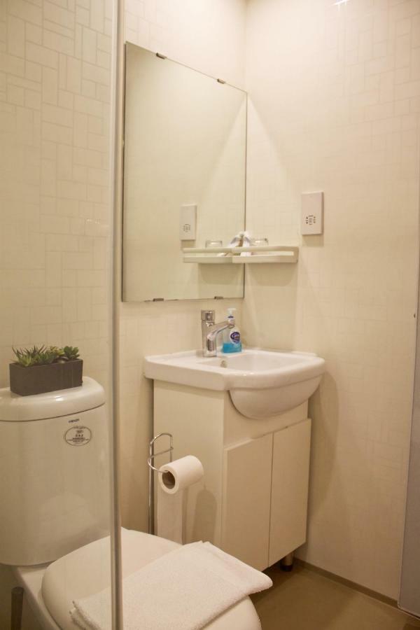 Chambre Simple avec Salle de Bains