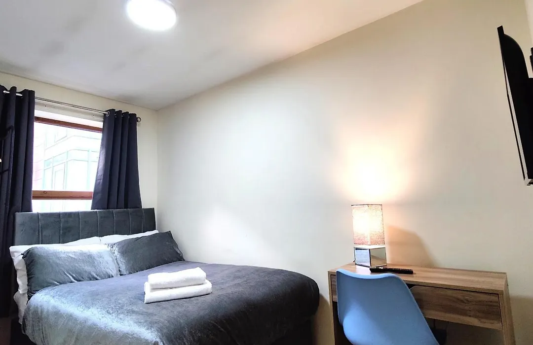 Liverpool Stays - City Centre Rooms-1